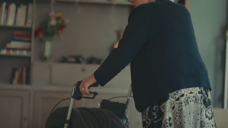 Spokeo assistant d'écoute se révèle particulièrement utile en EHPAD pour les résidents ne portant pas de prothèses auditives.