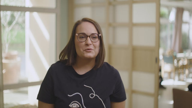 Cécile, adjointe de direction en Ehpad nous raconte comment Spokeo l'aide à retrouver le plaisir de communiquer sans effort